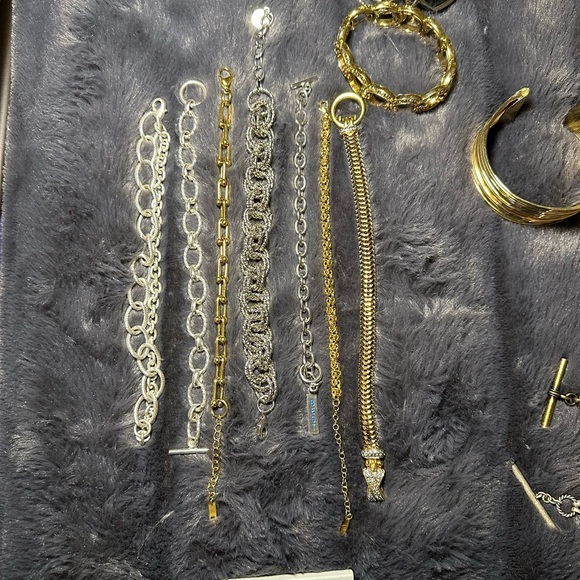 Costume Jewelry Lot - Picture 15 of 15
